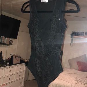 Black laced patterned body suit! 🖤